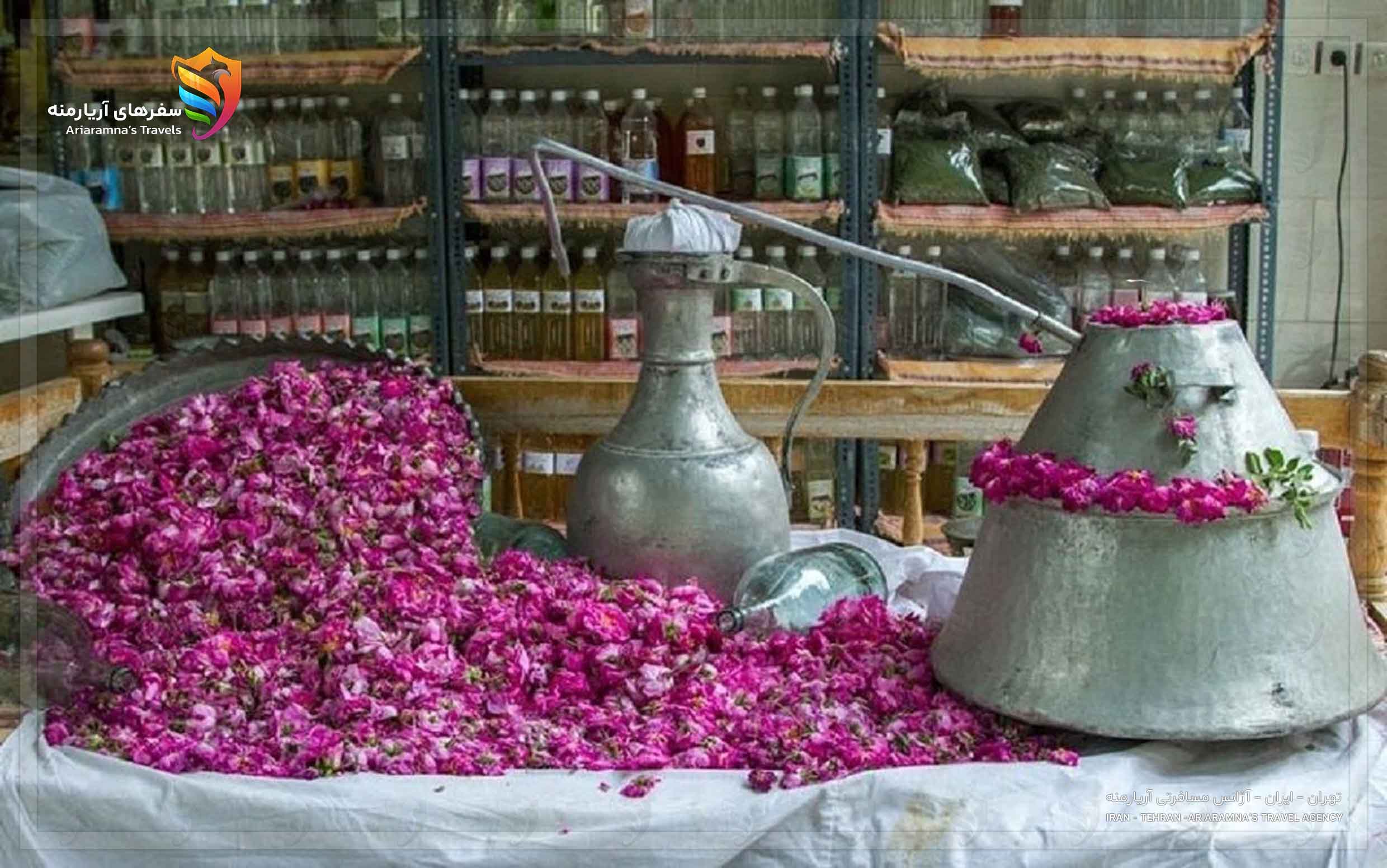 تور جشنواره گلاب گیری (قمصر,کاشان,ابیانه) -از اصفهان